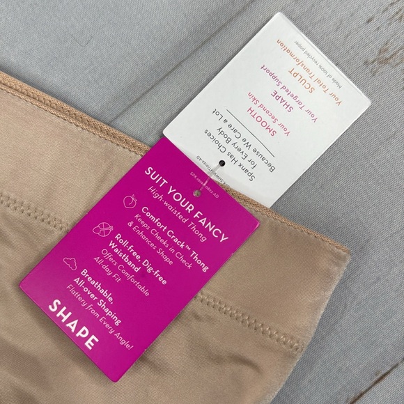 NWT - SPANXshape Suit Your Fancy High-Waisted Thong - Size Medium - Picture 3 of 8